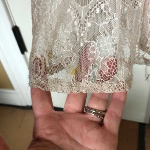 Light pink lace dress - Picture 5 of 6